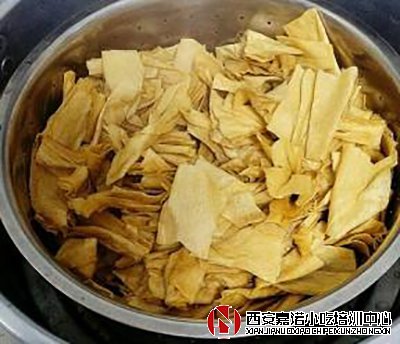 特色小吃培訓(xùn)麻辣豆皮做法