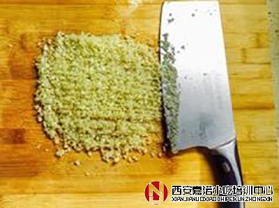 特色小吃培訓(xùn)麻辣豆皮做法