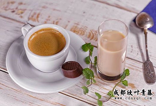 奶茶技術(shù)哪家培訓(xùn)好呢?奶茶成本多少呢?